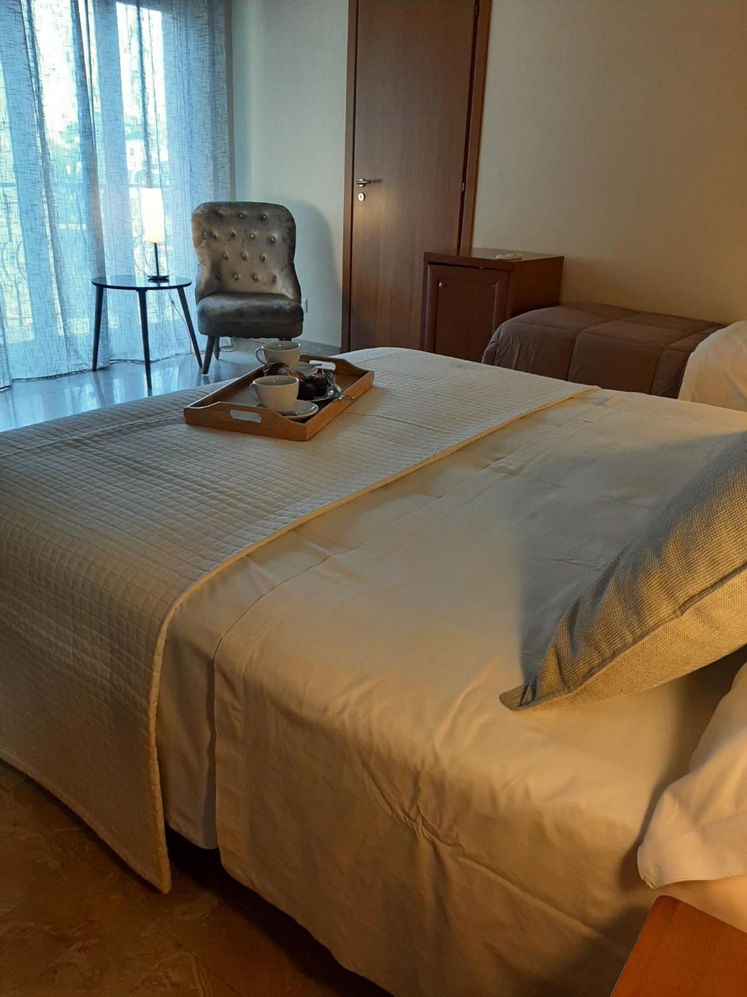 מילאצו Baaria Porto Rooms מראה חיצוני תמונה