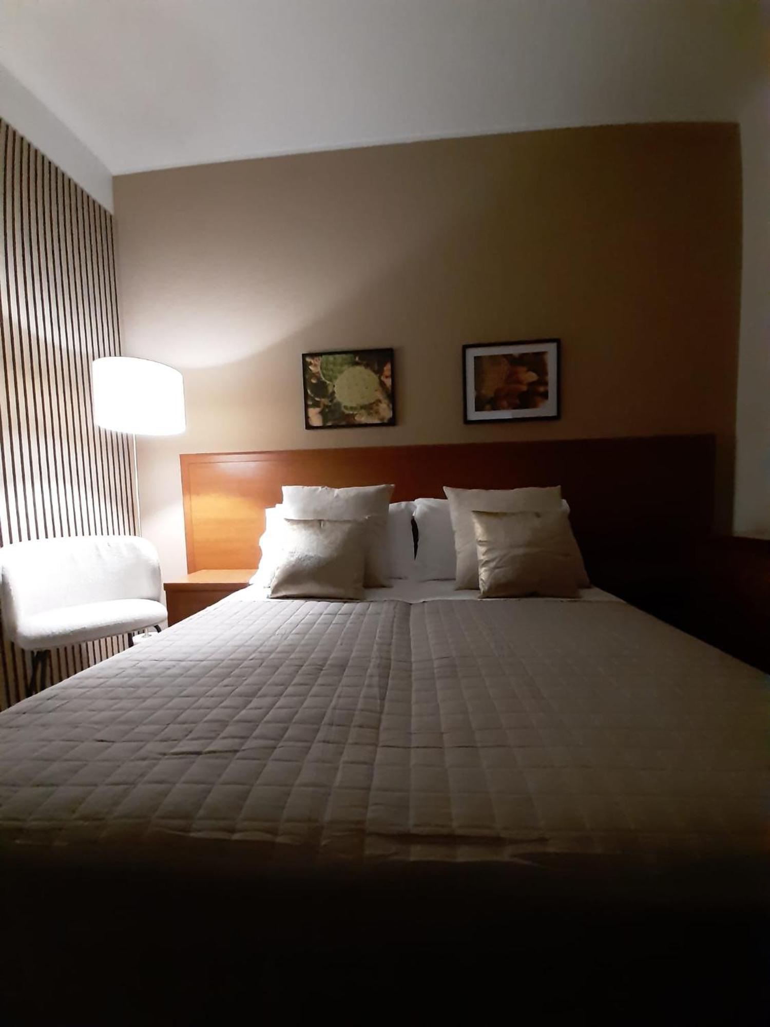 מילאצו Baaria Porto Rooms מראה חיצוני תמונה